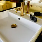Bed & Breakfast Maison Noire Westende-bad Incl Parking & Ontbijt 4*