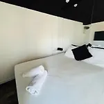 Maison Noire Westende-bad Incl Parking & Ontbijt