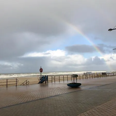 Maison Noire Westende-bad Incl Parking&ontbijt 4*