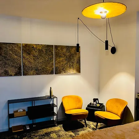 Maison Noire Westende-bad Incl Parking & Ontbijt 4* Middelkerke
