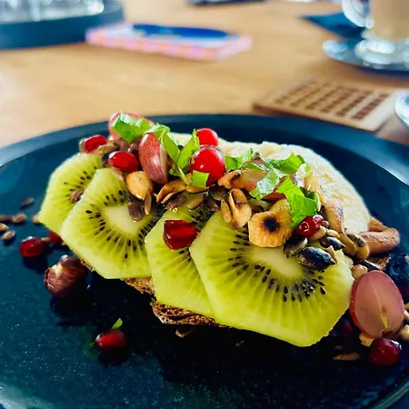 Maison Noire Westende-bad Incl Parking & Ontbijt Bed and Breakfast 4*