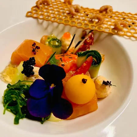 Maison Noire Westende-bad Incl Parking & Ontbijt 米德尔克尔克