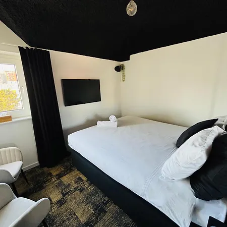 Maison Noire Westende-bad Incl Parking & Ontbijt 4* Middelkerke