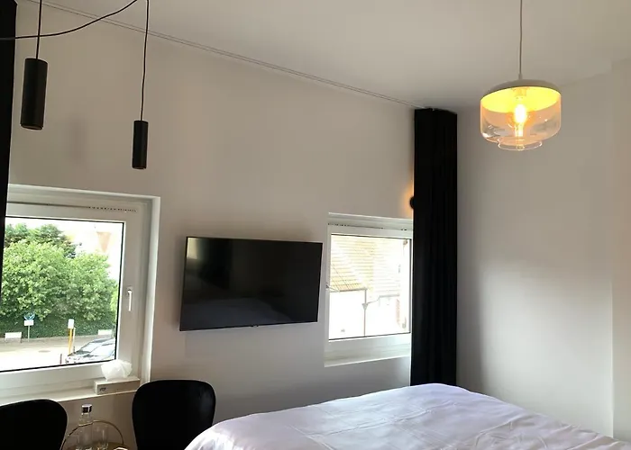 Maison Noire Westende-bad Incl Parking & Ontbijt 4*