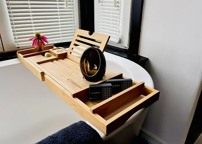 Bed & Breakfast Maison Noire Westende-bad Incl Parking & Ontbijt 4*